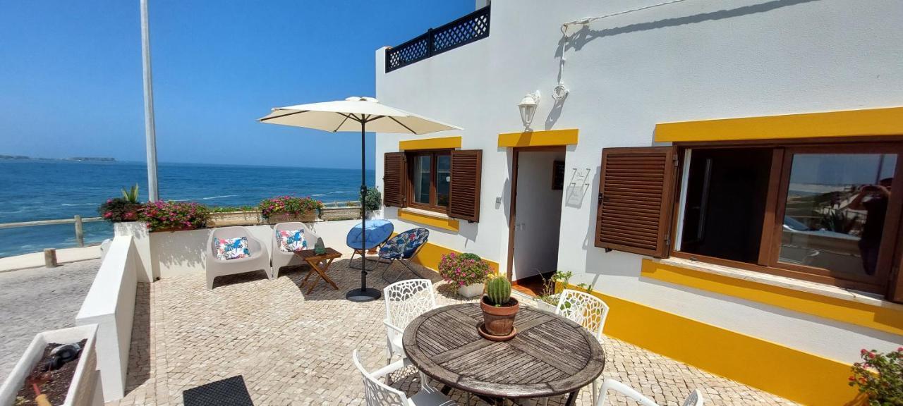 Pequena Baleia Bed and Breakfast Ferrel  Buitenkant foto